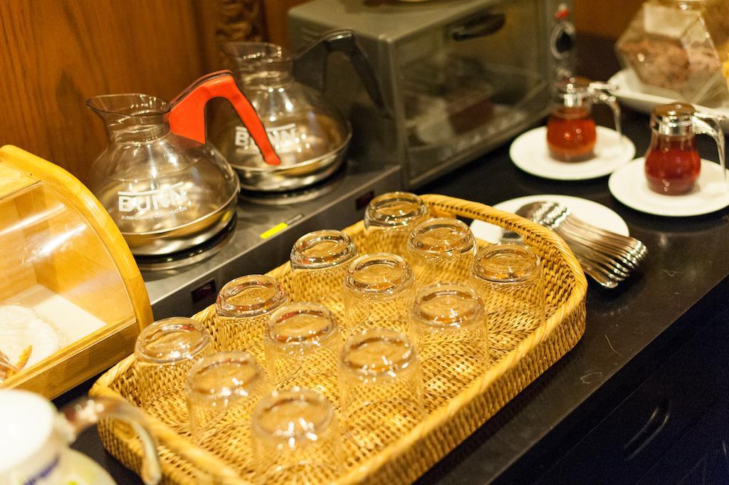 Mandalay View Inn Экстерьер фото