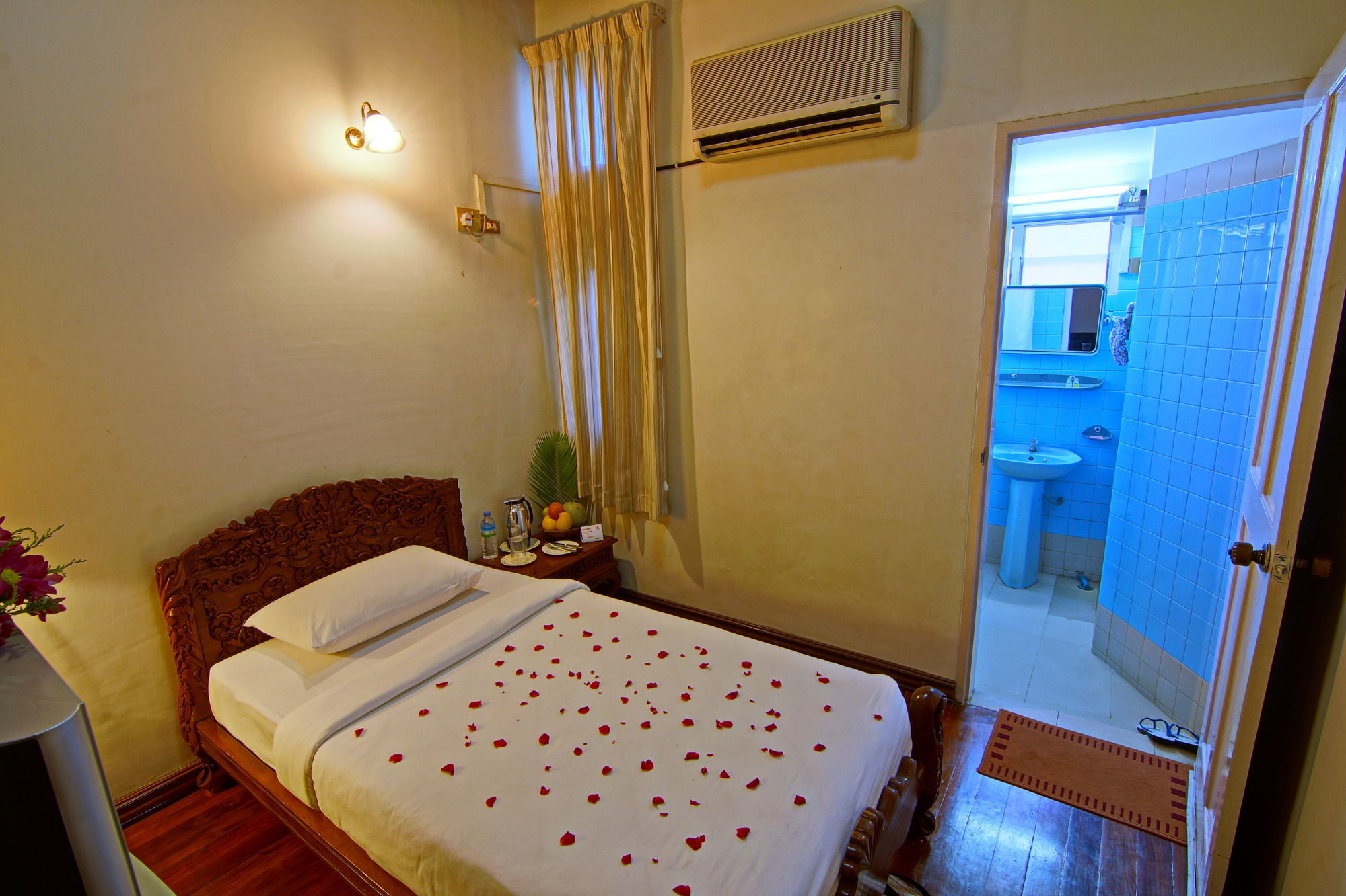Mandalay View Inn Экстерьер фото